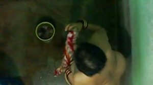 பிக் பூப்ஸ் கூகர் ஃபீனிக்ஸ் மேரி ஒரு இளம் ஸ்டாலியனை வேட்டையாடுகிறார்